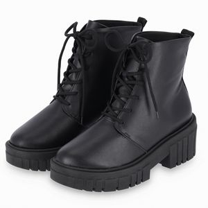 Bota Cano Curto Salto Médio Preto