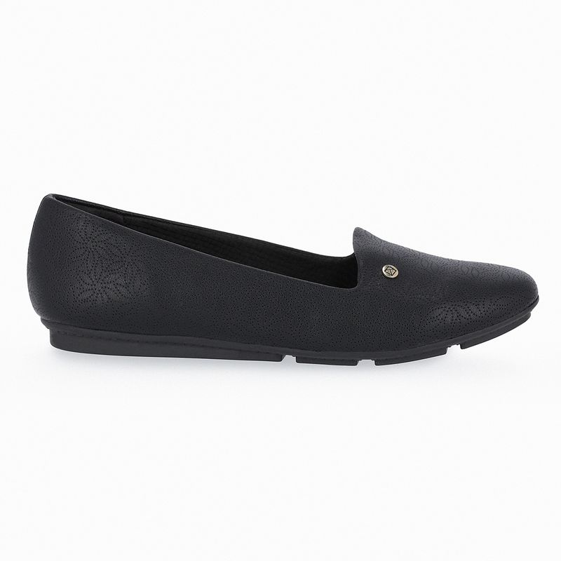 Sapato piccadilly preto salto 2024 baixo