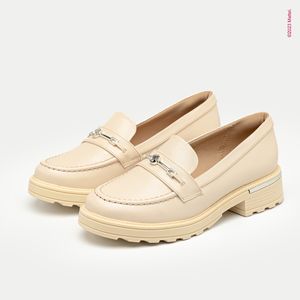 Mocassim Barbie™ Salto Médio Off White