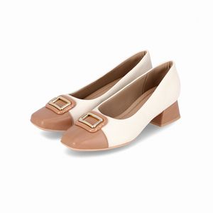 Scarpin Tati Salto Médio Off White