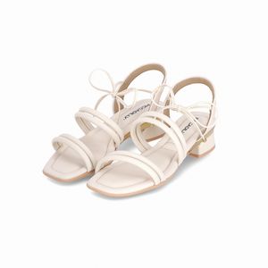 Sandália Lucia Salto Médio Off White
