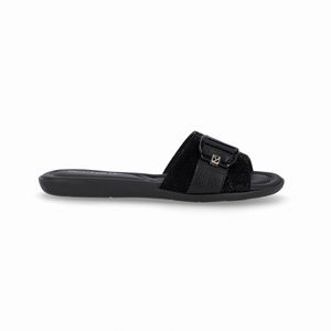Chinelo Joana Preto