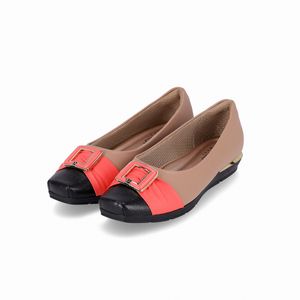 PICCADILLY MAXI - Sapato Fernanda Salto Baixo Amendoa