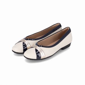 Sapatilha Raquel Salto Baixo Off White