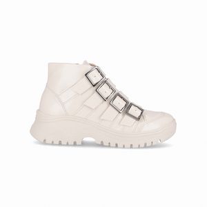 Bota Lana Cano Curto Salto Médio Off White