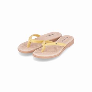 Chinelo Adla Camomila