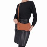 H22233_ocre_modelo