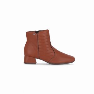 Bota Tati Cano Curto Salto Médio Conhaque