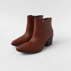 Bota Giordana Cano Curto Salto Alto Conhaque