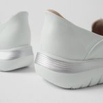 925003-04.jpg