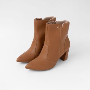 Bota Luiza Cano Curto Salto Alto Conhaque