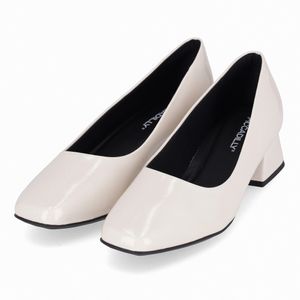 Scarpin Tati Salto Médio Off White