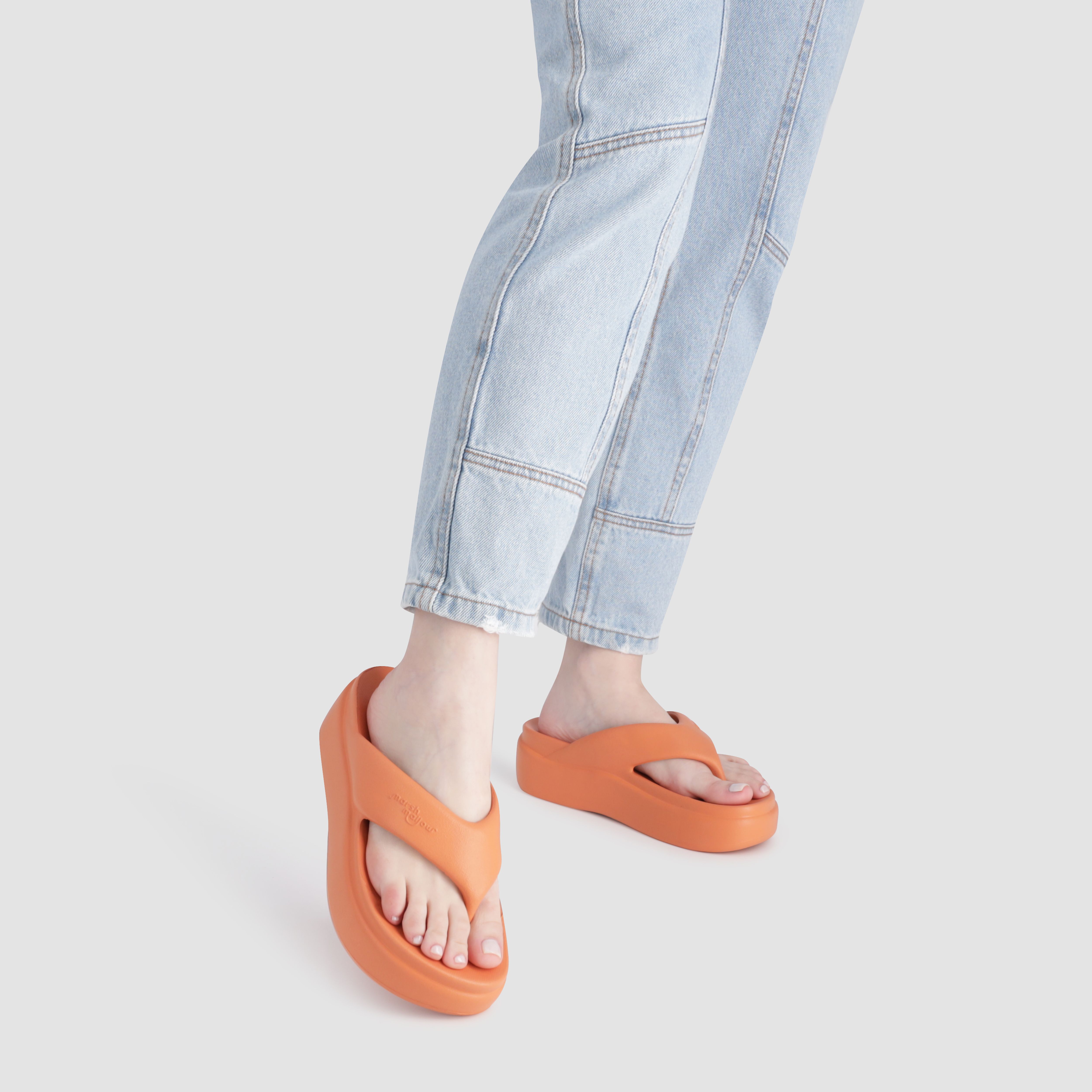 Chinelo Marshmallow Flatform Laranja | Piccadilly